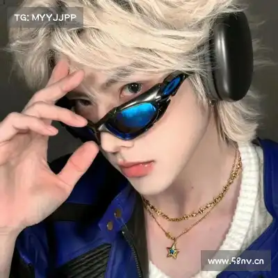 尹闻总